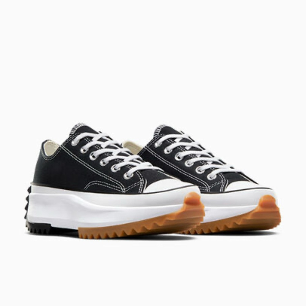 Converse Women’s Run Star Hike Platform Canvas black